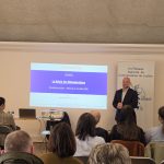 Intervention d'un consultant extérieur lors de la formation organisée par le réseau de commissaire de justice Kaliact sur le thème de la nouvelle procédure de saisie des rémunérations.